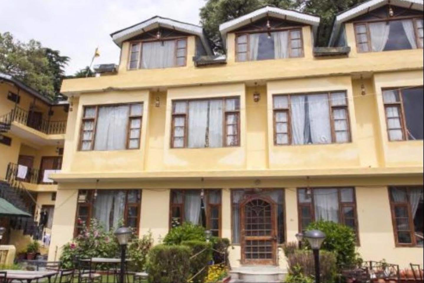 Sagrika Resort Dalhousie Ngoại thất bức ảnh